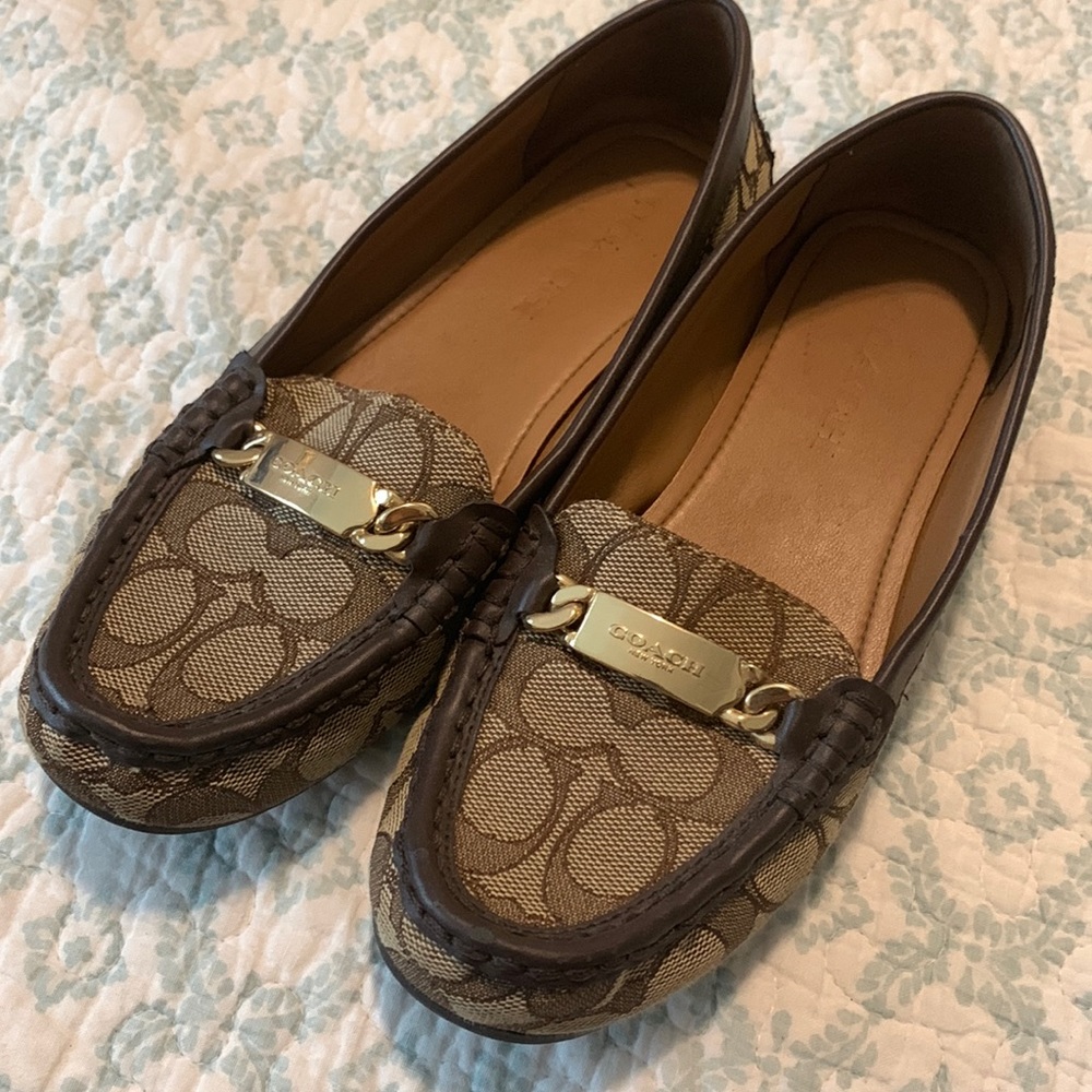 Coach loafers - sz 6.5